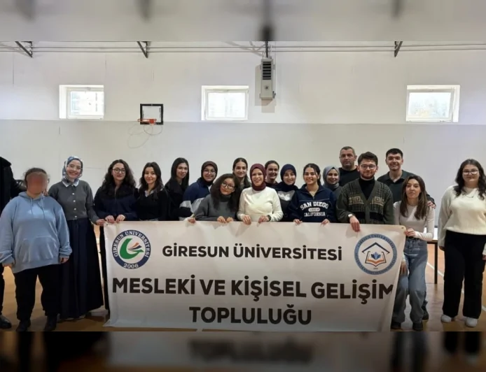 Giresun Üniversitesi Mesleki ve Kişisel Gelişim Topluluğu “Özeliz, Önemliyiz” Etkinliğiyle Özel Eğitim Öğrencileriyle Buluştu