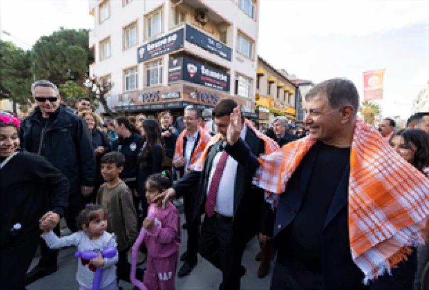 İzmir’in Seferihisar ilçesinde bu yıl 25’incisi düzenlenen Mandalina Şenliği gerçekleşti.
