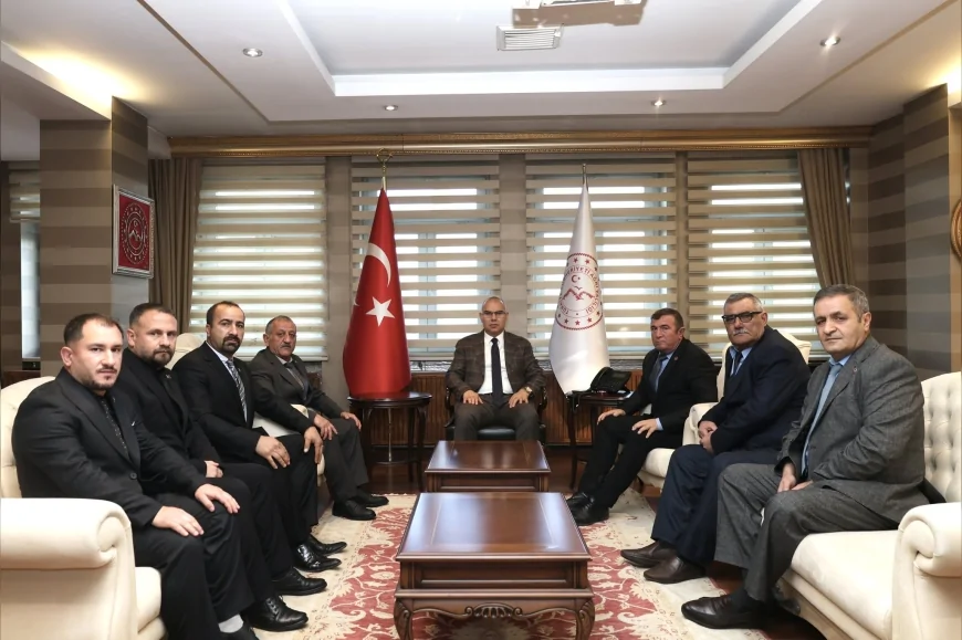 Ağrı Valisi Mustafa Koç Büyük Birlik Partisi Ağrı İl Başkanı Naci Edebali’yi Kabul Etti: “Şehrin Geleceği Üzerine Görüşüldü”