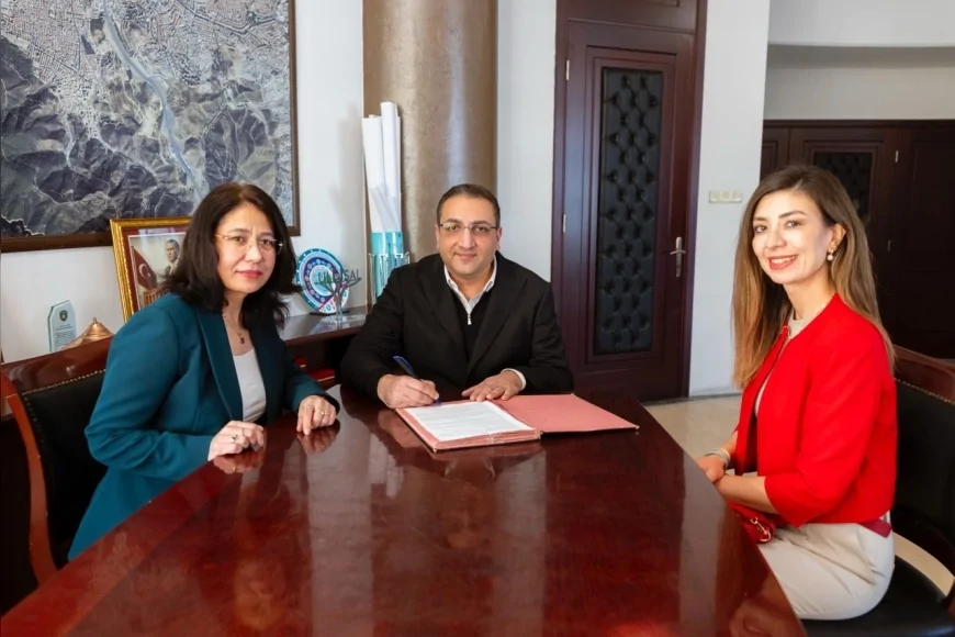 Balçova Belediyesi ile Ziraat Bankası Arasında İmzalanan Rekor Promosyon Anlaşmasıyla Çalışanlara Kişi Başı 100 Bin TL Ödeme Yapılacak