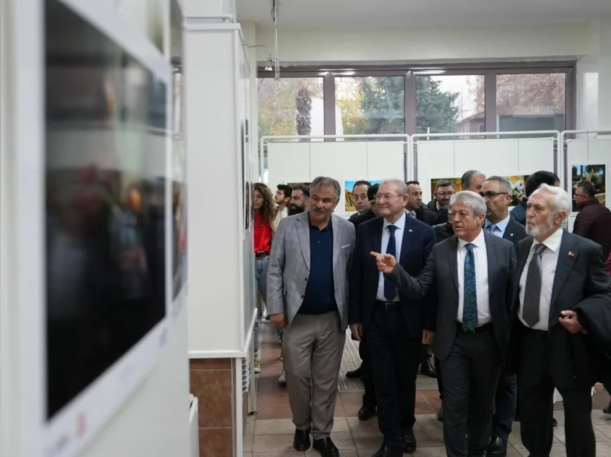 Denizli’de Kaybolan Zanaatlar Objektiflere Yansıdı “Yitenlerin Öyküsü” Sergisi Açıldı