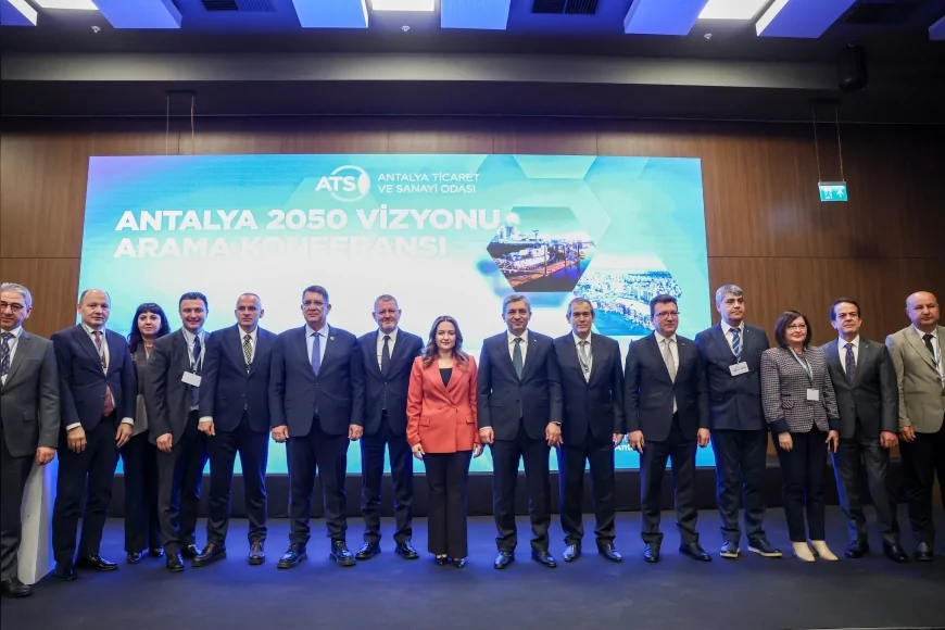 Antalya Büyükşehir Belediye Başkan Vekili Büşra Özdemir: “Bu şehrin geleceğini birlikte konuşmak zorundayız”