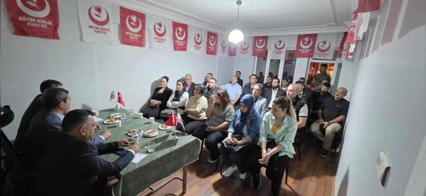 Büyük Birlik Partisi Diyarbakır İl Başkanı Mehmet Çiçek Liderliğinde İstişare Toplantıları Devam Ediyor