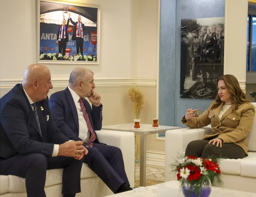 Zafer Partisi Genel Başkanı Ümit Özdağ Antalya’da Başkan Vekili Büşra Özdemir’i Ziyaret Etti: “Tutuklu Yargılama Siyasi İnfaza Dönüştü”