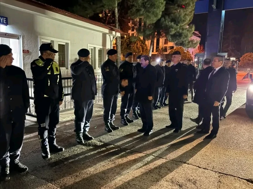 Samsun Valisi Orhan Tavlı İlkadım Atakum ve Canik’te Asayiş Trafik Kış ve Yılbaşı Tedbirlerini Denetledi