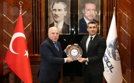 Başkan Mehmet Sekmen'den Başkan Erdal Arıkan'a Ziyaret