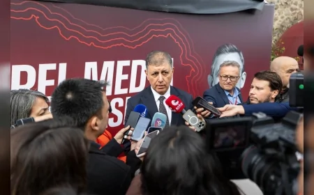 İzmir Büyükşehir Belediye Başkanı Dr. Cemil Tugay: “Borçlarımızın yapılandırılması için uygun bir çözüm bekliyoruz”