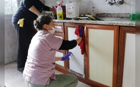 Seferihisar Belediyesi İhtiyaç Sahibi Vatandaşın Evini Baştan Sona Yenileyerek Yaşam Koşullarını İyileştirdi