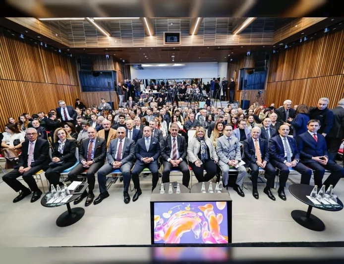 İzmir Büyükşehir Belediye Başkanı Dr. Cemil Tugay: “Su krizi ortak akıl ve planlı politikalarla çözülebilir”