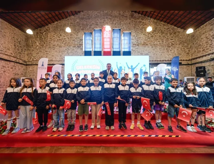 İzmir Büyükşehir Belediye Başkanı Dr. Cemil Tugay: “Sporu Kentin Dört Bir Yanına Yaydık”