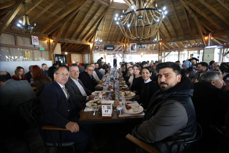 Yunusemre Belediye Başkanı Semih Balaban: “Basın özgürlüğünün güçlü olduğu toplumda demokrasi de güçlü olur”