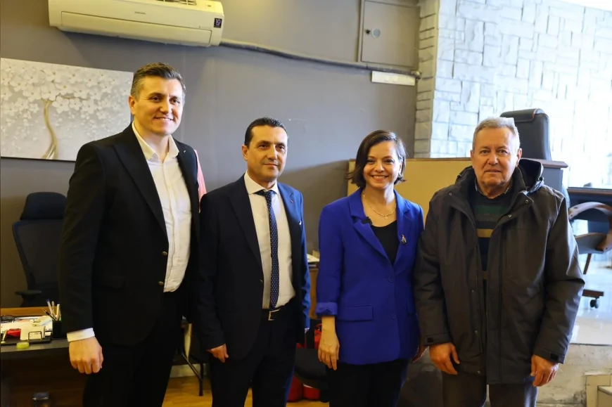 Karabağlar Belediye Başkanı Helil Kınay: “Karabağlar Mobilyasının Marka Değerini Ortak Çalışmalarla Büyüteceğiz”