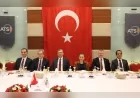 Antalya Büyükşehir Belediye Başkan Vekili Büşra Özdemir, ATSO’nun geleneksel iftar programında iş dünyası temsilcileriyle bir araya geldi.