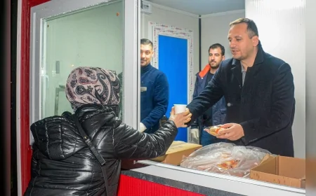 Bornova Belediye Başkanı Ömer Eşki: “Gün aydınlanmadan sizler için nöbette olmaya devam edeceğiz”