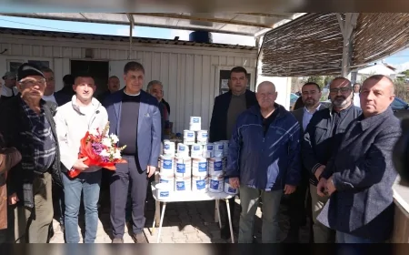 İzmir Büyükşehir Belediye Başkanı Cemil Tugay: “Kıyı balıkçılığı bu kentin kültürüdür, üretenin ve emeğin yanındayız”