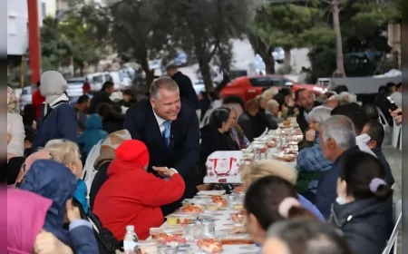 Urla Belediye Başkanı Selçuk Balkan: “Ramazan ayında gönüllerimizi aynı sofrada birleştireceğiz”