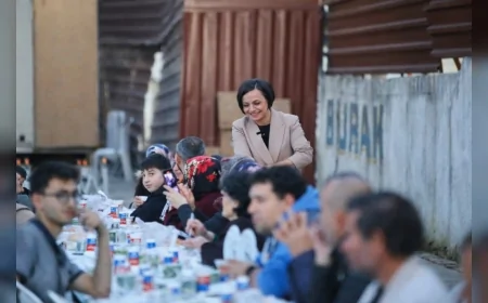 Karabağlar Belediye Başkanı Helil Kınay: “Ramazan ayında dayanışmamızı ve soframızı birlikte büyütüyoruz”