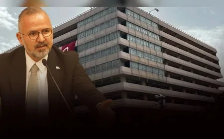 “Çankaya Otoparkı’nda süreç açık; ya ortak olun ya Vakıflar tek başına işletsin”