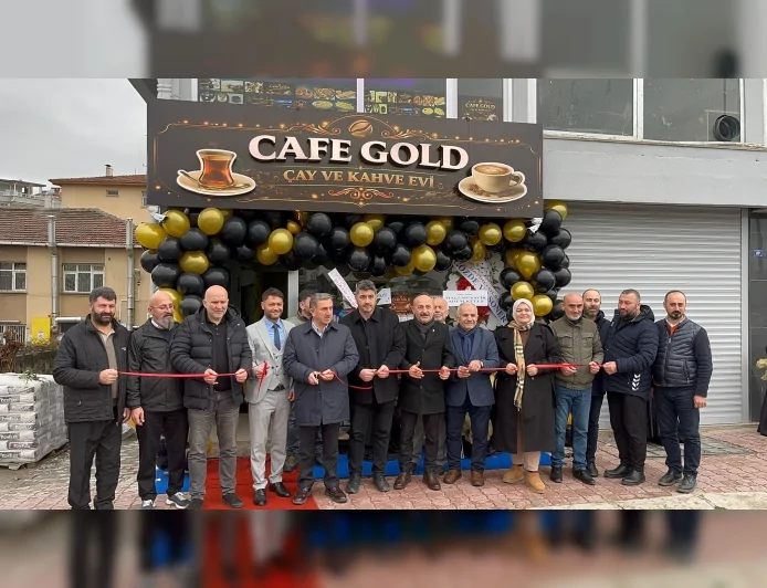 Terme’de Cafe Gold Çay ve Kahve Evi Geniş Katılımla Açıldı İlçe Protokolü Bir Araya Geldi