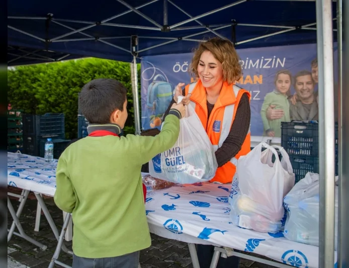Kuşadası Belediye Başkanı Ömer Günel: “Çocuklarımızın Sağlıklı Beslenmesi Önceliğimiz”