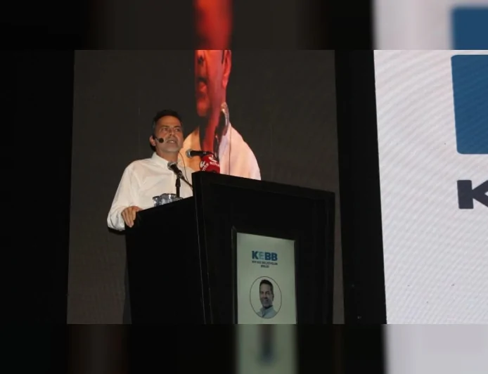 Deprem ve Afet Bakanlığı liyakatli kadrolarla kurulmalı”