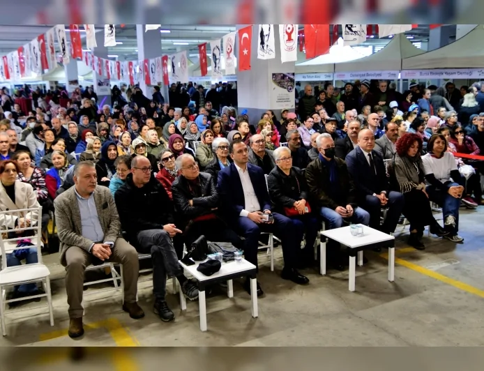 Bornova Belediye Başkanı Ömer Eşki: “Bir tohumdan bir orman çıkar, geçmişi geleceğe taşıyoruz”