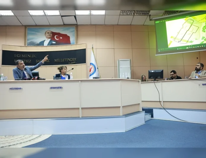 Denizli Büyükşehir Belediye Başkanı Bülent Nuri Çavuşoğlu: “Ramazan ayında ihtiyaç sahibi emeklilere 5 bin TL destek vereceğiz”