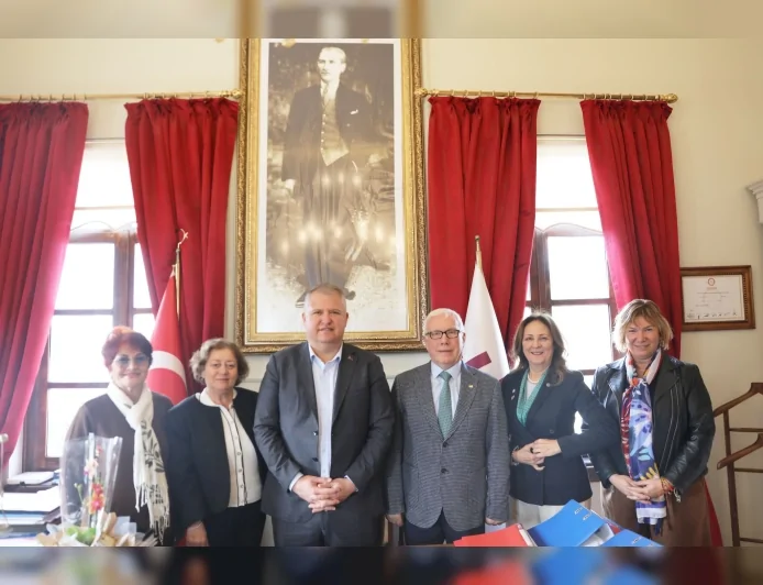 Urla’da Zeytin Koleksiyon Bahçesi İçin İş Birliği Protokolü İmzalandı: “Bu Bahçe Gelecek Kuşaklara Bilinç Mirasıdır”