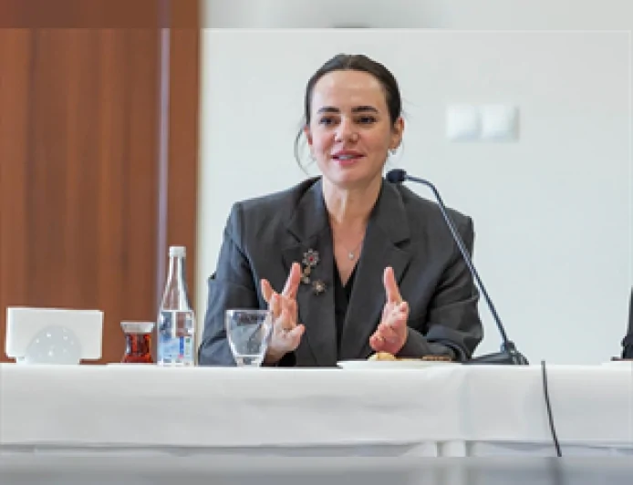 İzmir Büyükşehir Belediye Başkanı Dr. Cemil Tugay: “Asla teslim olmamalı, haksızlığı kabullenmemeliyiz”