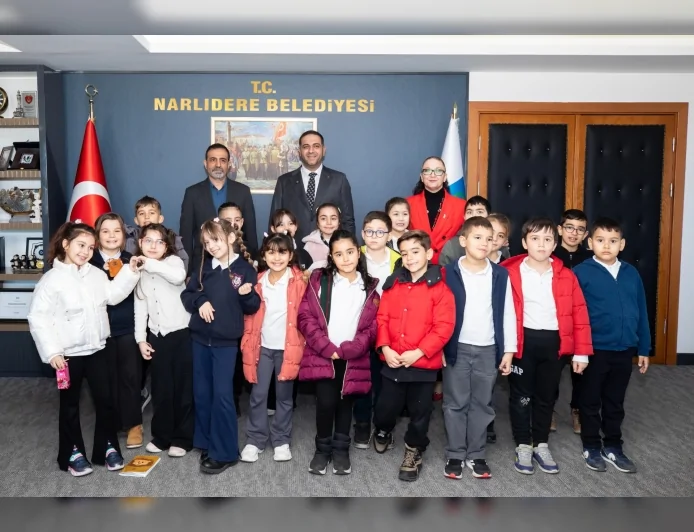 Narlıdere Belediye Başkanı Erman Uzun: “Burada doğdum, bu sokaklarda büyüdüm, komşularıma hizmet etmek istedim”