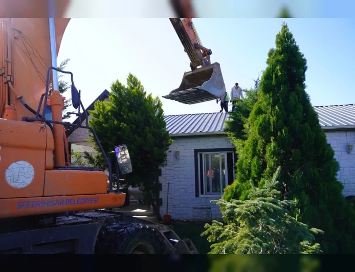 İsmail Yetişkin, “Seferihisar’ın tarım arazileri ve doğal alanları bizim en büyük değerimizdir.
