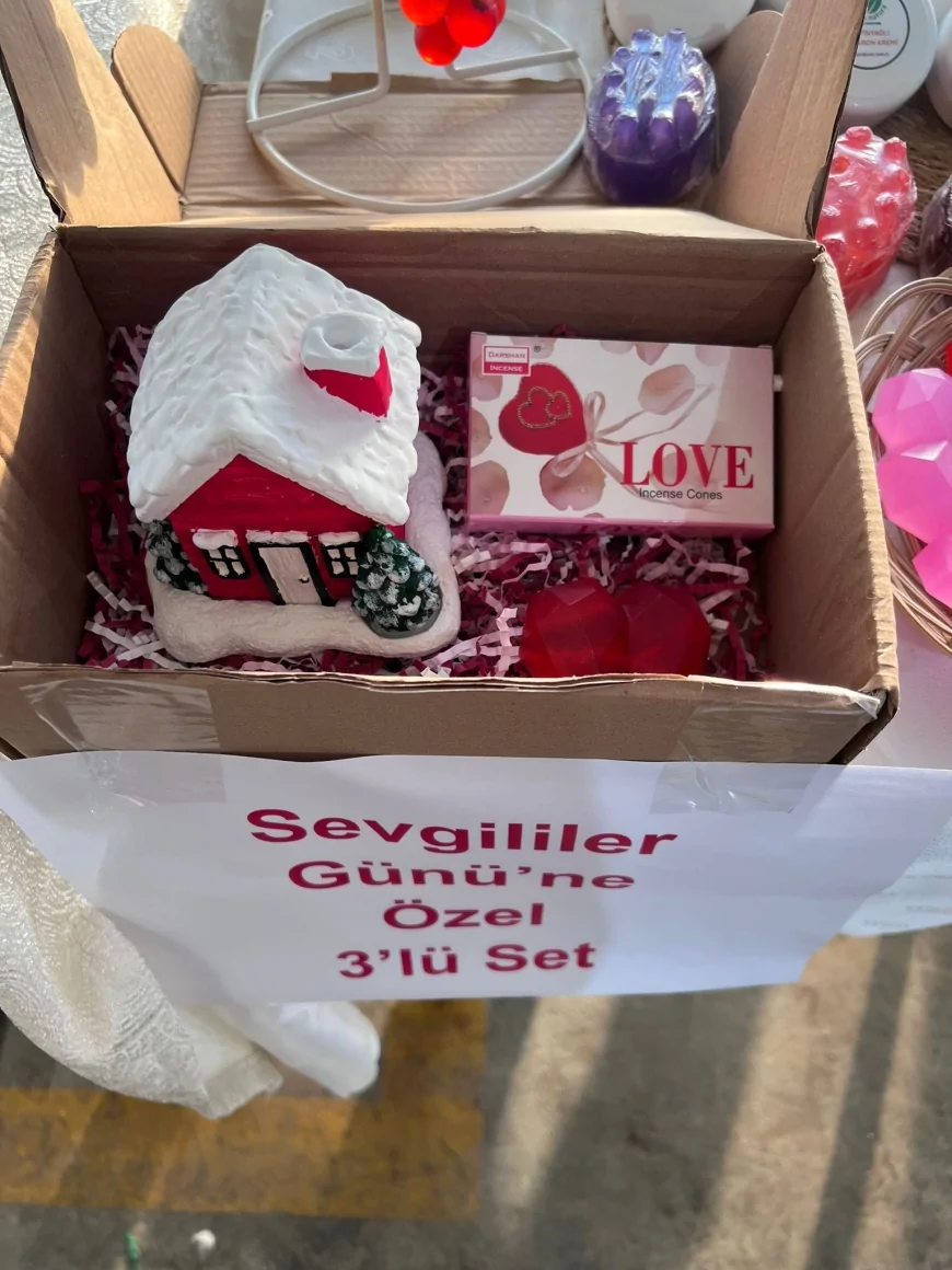 Yunusemre Belediyesi ve Kent Konseyi’nden 14 Şubat’a Özel Kadın El Emeği Pazarı Ferdi Zeyrek Millet Çarşısı’nda Açılıyor