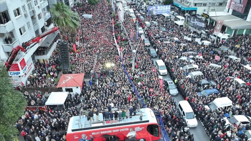 Adana Büyükşehir Belediye Başkanı Zeydan Karalar 212 Gün Sonra Özgürlükte Adana On Binlerle Kucaklaştı