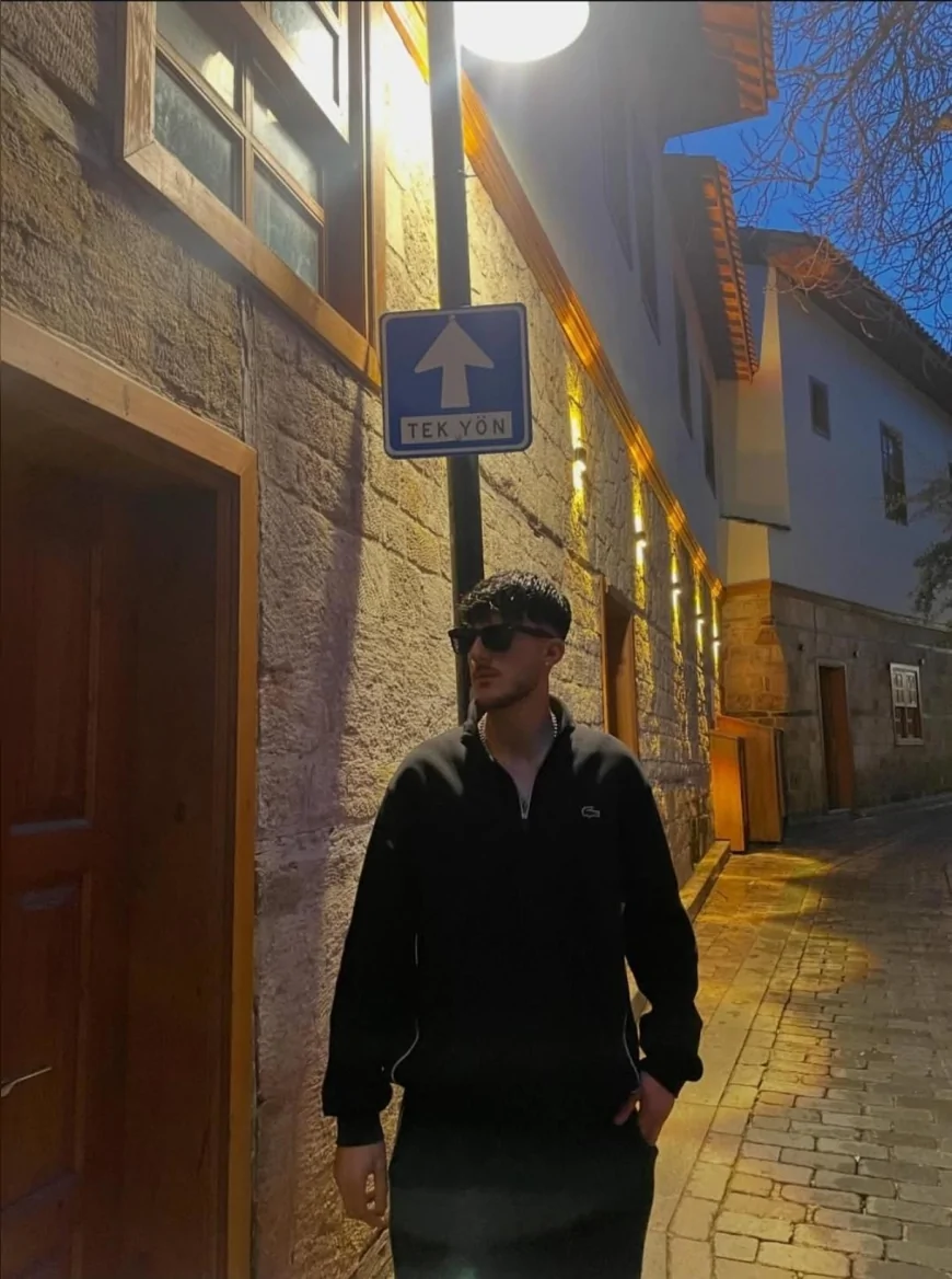 Genç Müzik Tutkunu Ahmet Öztürk: “Müziği Oyun ve Sporla Birleştirerek Global Projelere İmza Atacağım”