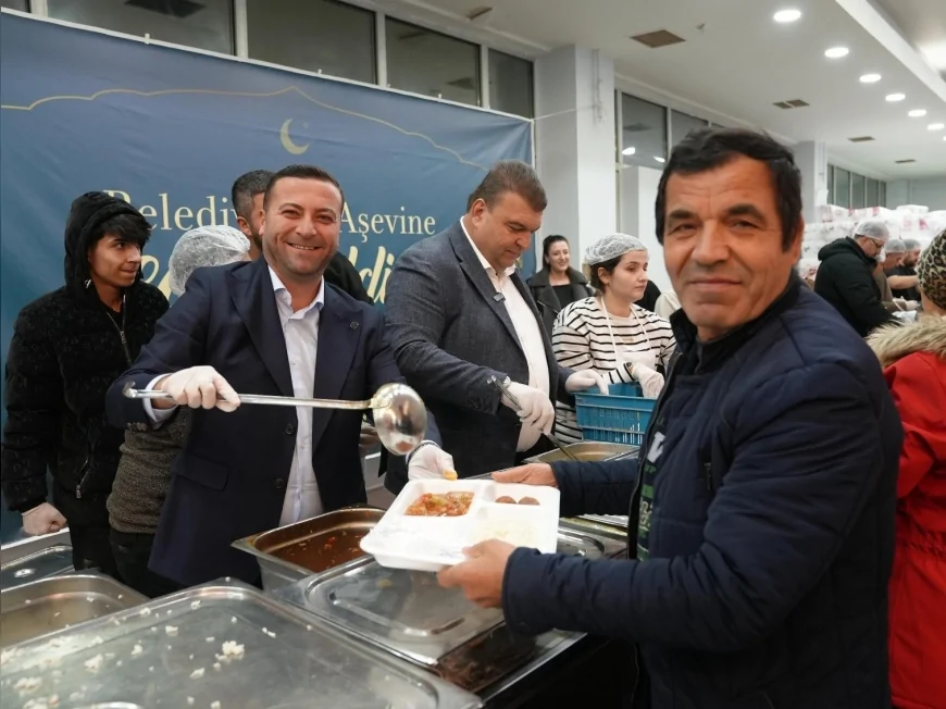 Başkan İsmail Yetişkin, “Ramazan ayı birlik ayıdır,  dayanışma ayıdır, hoşgörü ayıdır.