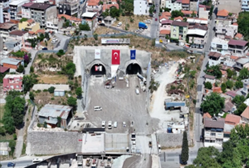 İzmir Büyükşehir Belediyesi Buca Onat Tüneli’nde tahliye sürecini uzlaşı ve güçlü sosyal destekle yürütüyor