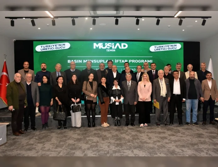 Başkan Temur, “MÜSİAD İzmir olarak şehrimizde birçok sosyal sorumluluk projesine öncülük ediyoruz.