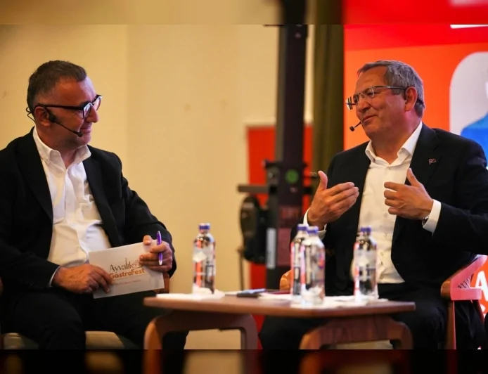 Balıkesir’in Ayvalık ilçesinde bu yıl  15  _ 16 _17 mayıs ayında ikinci kez düzenlenecek olan Ayvalık GastroFest için ön başvuru süreci başlatıldı.