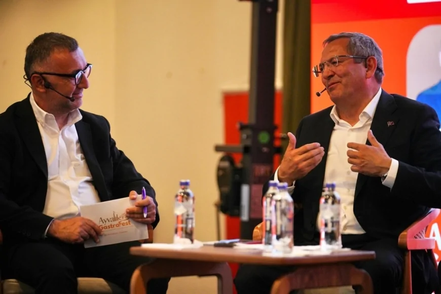 Balıkesir’in Ayvalık ilçesinde bu yıl  15  _ 16 _17 mayıs ayında ikinci kez düzenlenecek olan Ayvalık GastroFest için ön başvuru süreci başlatıldı.