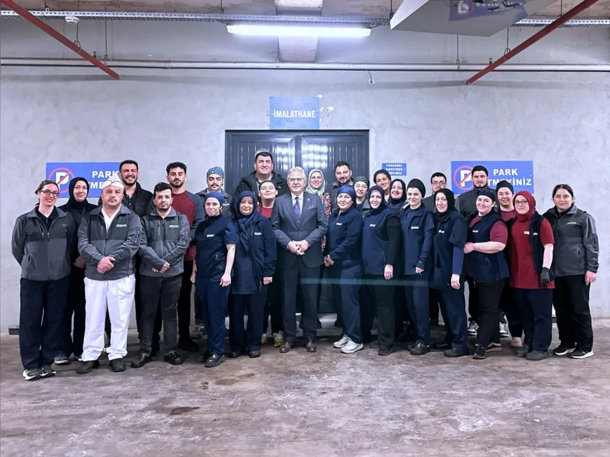 Mirza, “Daha verimli ve daha güçlü bir hizmet anlayışıyla Bandırma’mız için çalışmaya devam ediyoruz.” dedi.