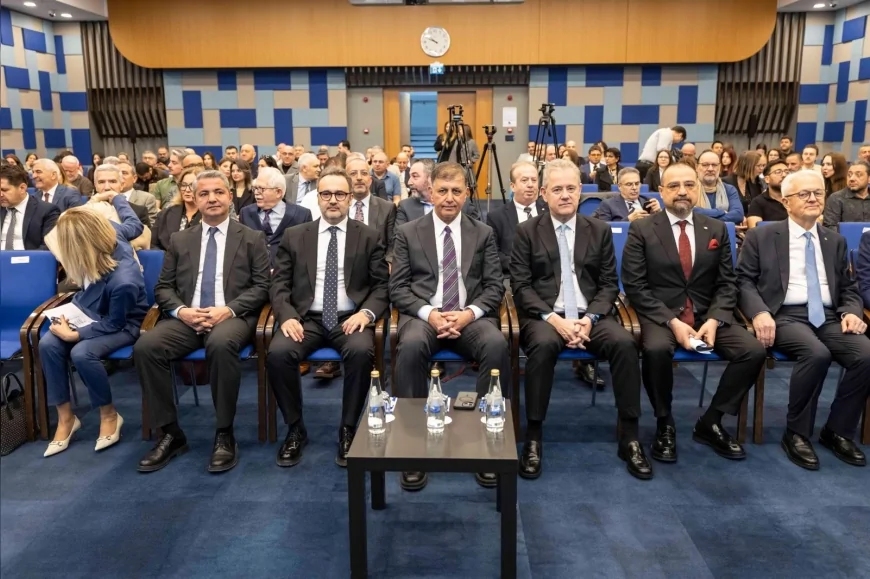 İzmir Büyükşehir Belediye Başkanı Dr. Cemil Tugay: “Sağlık turizminde güven, kalite ve ortak hareket şart”