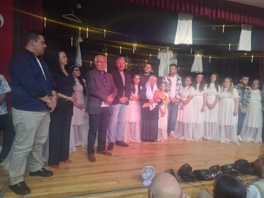 İzmir Bayraklı’da “Sevgi Elçileri” Oyunu Kadına Yönelik Şiddete Karşı Sahnelendi  ALTMANŞET: