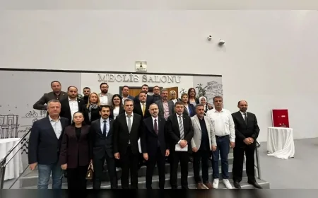 AK Parti Grup Başkanvekili Hakan Yıldız: “Cemil Tugay eleştirilerden kaçmak için meclisi bilerek terk etti”