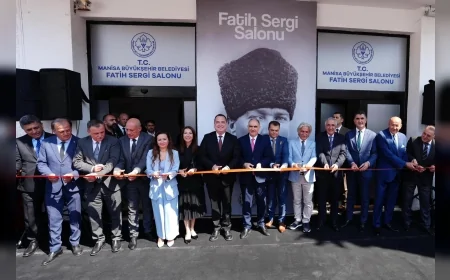 Manisa’nın köklü geleneği olan 486. Uluslararası Manisa Mesir Macunu Festivali, bu yıl uluslararası bir sanat etkinliğiyle dikkat çekti.