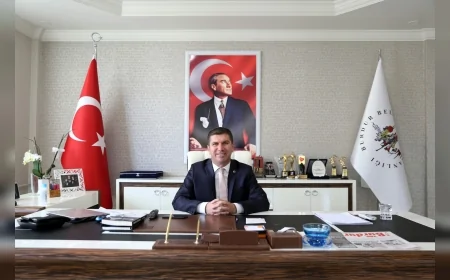 Burdur Belediye Başkanı Ali Orkun Ercengiz, 23 Nisan Ulusal Egemenlik ve Çocuk Bayramı kapsamında yazılı bir mesaj yayımladı.