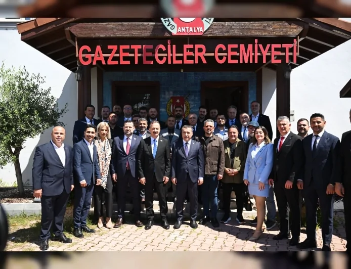 Anahtar Parti Genel Başkanı Yavuz Ağıralioğlu: “24 yıldır aynı sorunları konuşmak zorunda kalmak ayıptır”