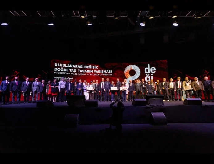 İzmir Büyükşehir Belediye Başkanı Dr. Cemil Tugay: “Gençlerin tasarım gücü doğal taşta katma değeri artırıyor”