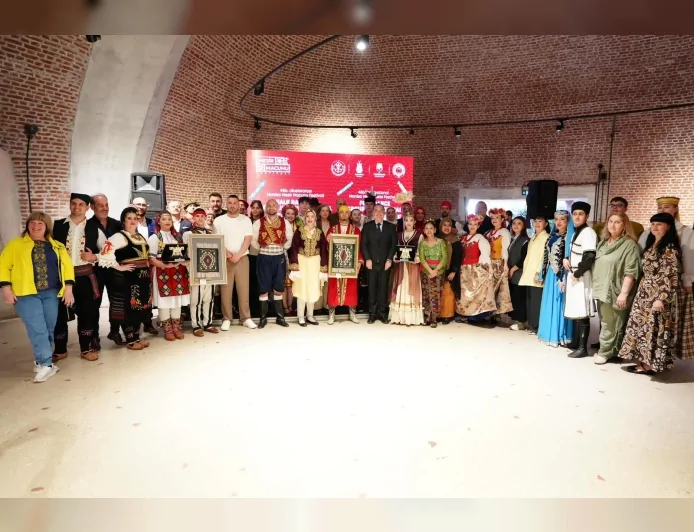 Festivalin önemine değinen Dutlulu, “Mesir Macunu yalnızca bir şifa kaynağı değil, Manisa’dan dünyaya yayılan bir kardeşlik reçetesidir.