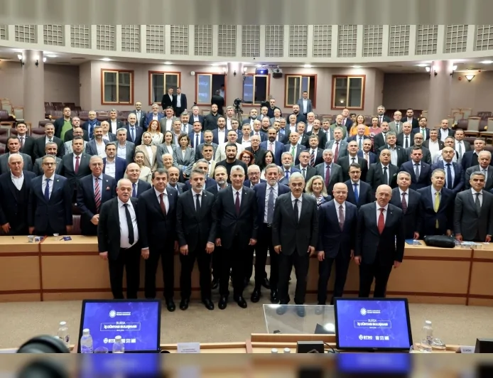 Başkan Vekili Şahin Biba, kentin üretim ve ihracat gücünü daha ileri taşımak için altyapı ulaşım ve lojistik  yatırımlarına odaklanacağız dedi.