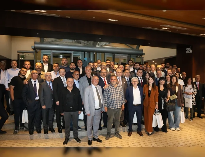 Ege Yaş Meyve Sebze İhracatçıları Birliği Başkanlığına Cengiz Balık seçildi